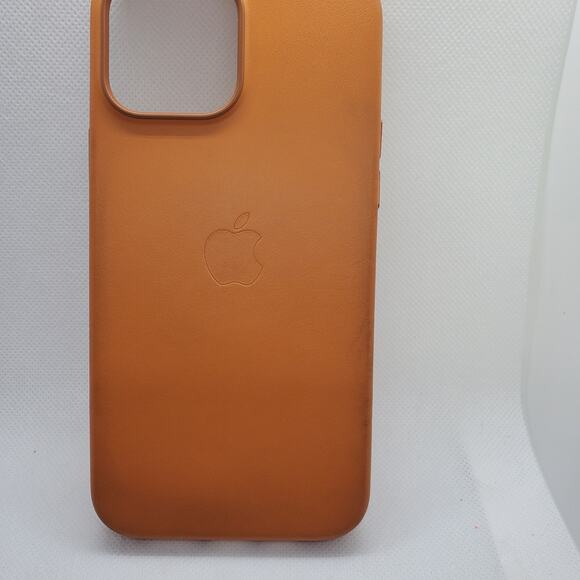 Genuine Apple iPhone 13 Pro Max Silicone MagSafe Case / Cover - Abyss (Orange) - Picture 1 of 5